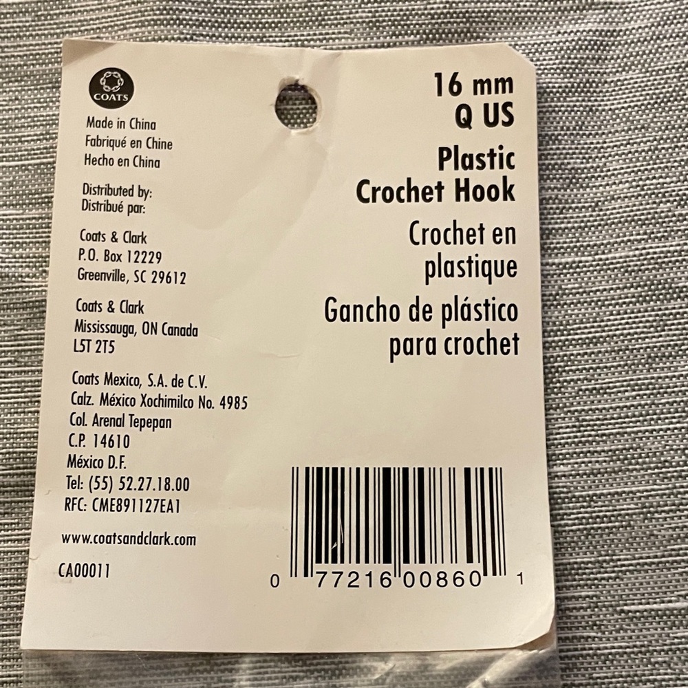 Bates White Crochet Hook - Picture 3 of 3